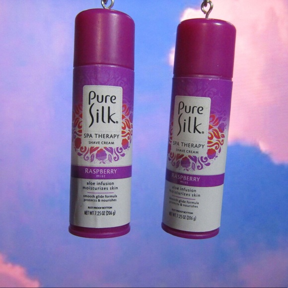 Earring - Picture 1 of 1